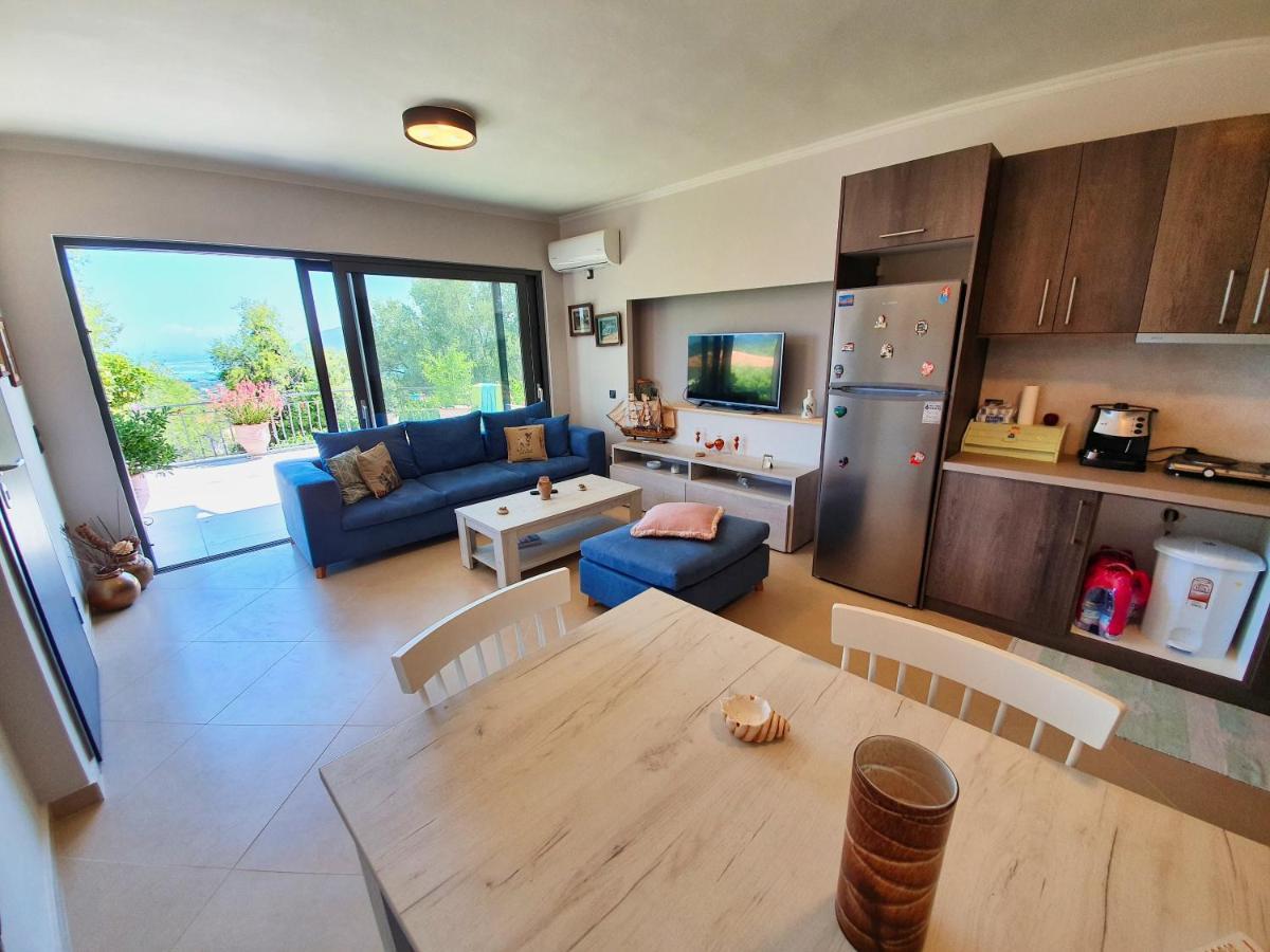 George'S Apartment Lefkada City ภายนอก รูปภาพ